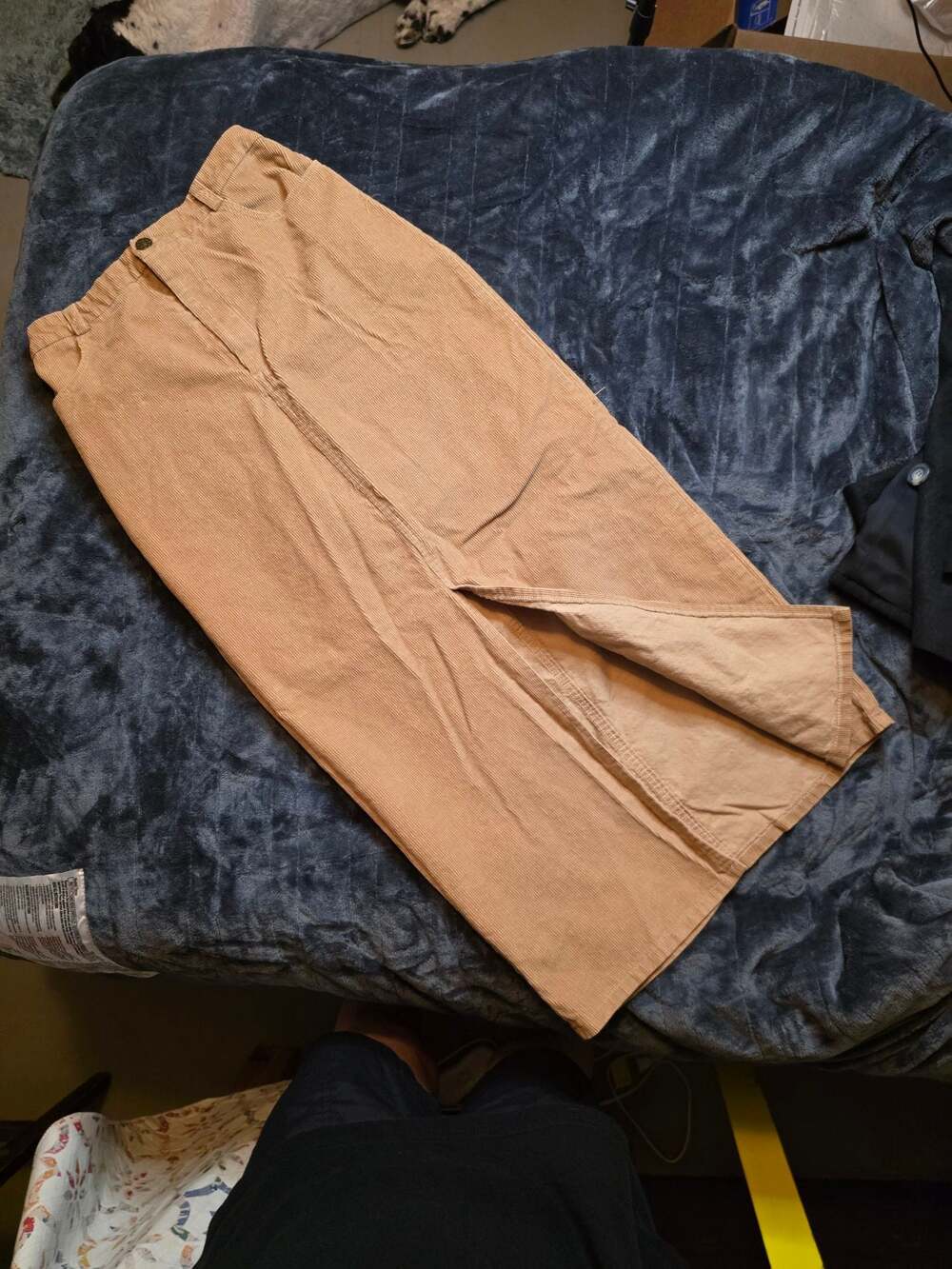 Kirious Los Angeles Brown Corduroy Maxi Skirt with Front Slit Size M